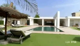 Villa à Ngaparou en vente — photo 1