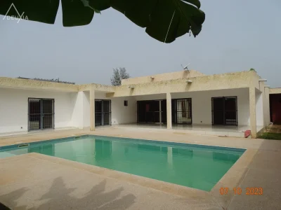 Villa à Nguering à louer — réf. NGR404L