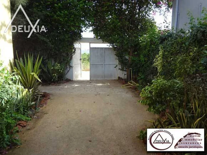Villa de 2 chambres en location Saly — réf. SA481L