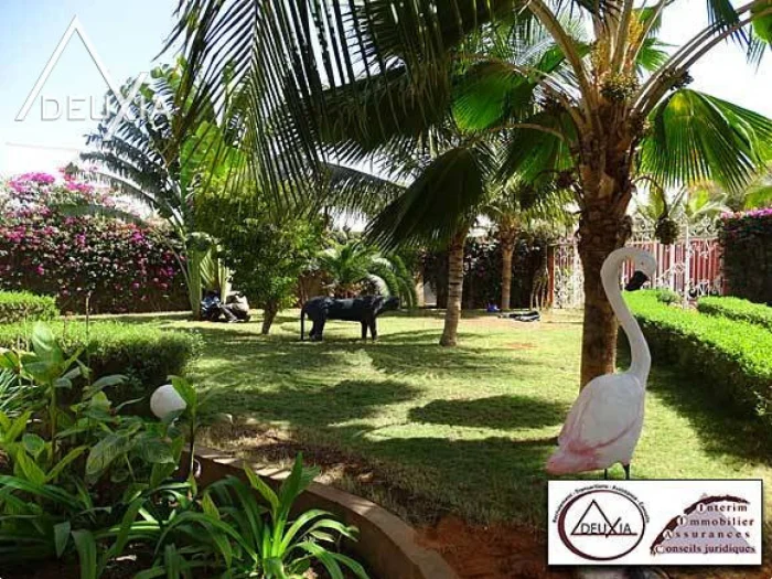 Villa de 6 chambres en location Saly — réf. SO461L