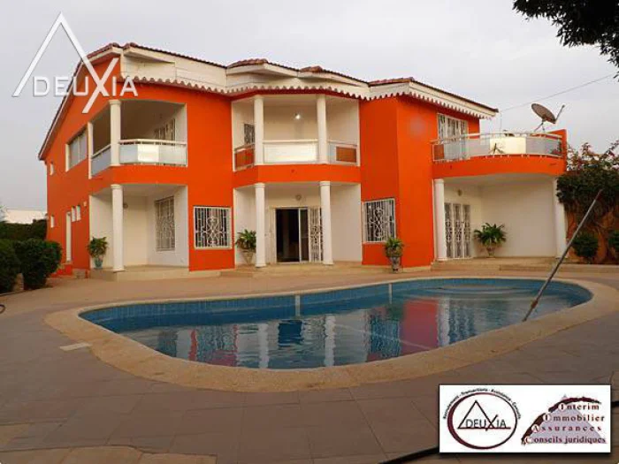 Villa de 3 chambres en location Somone — réf. SO579L