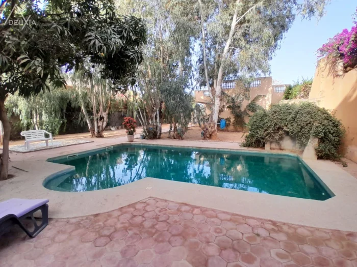 Villa de 1 chambre en location Warang — réf. WG588L